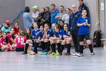 Bild 74 - B2 Loewinnen Cup